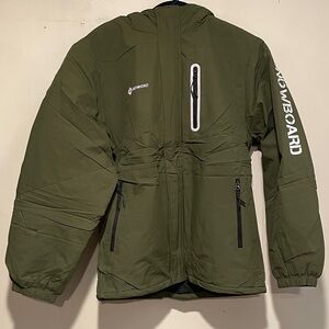 Kid's Snowboarding Jacket Size 13/14 NWT